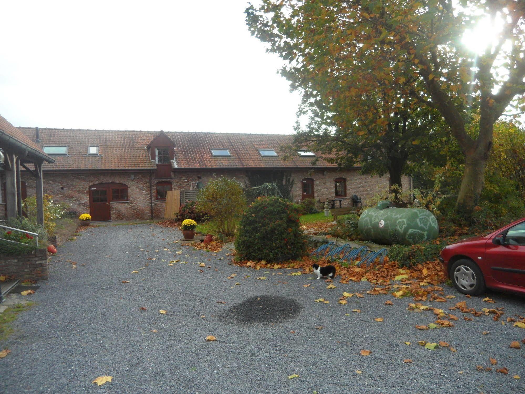 B&B Ter Gracht Wevelgem Buitenkant foto